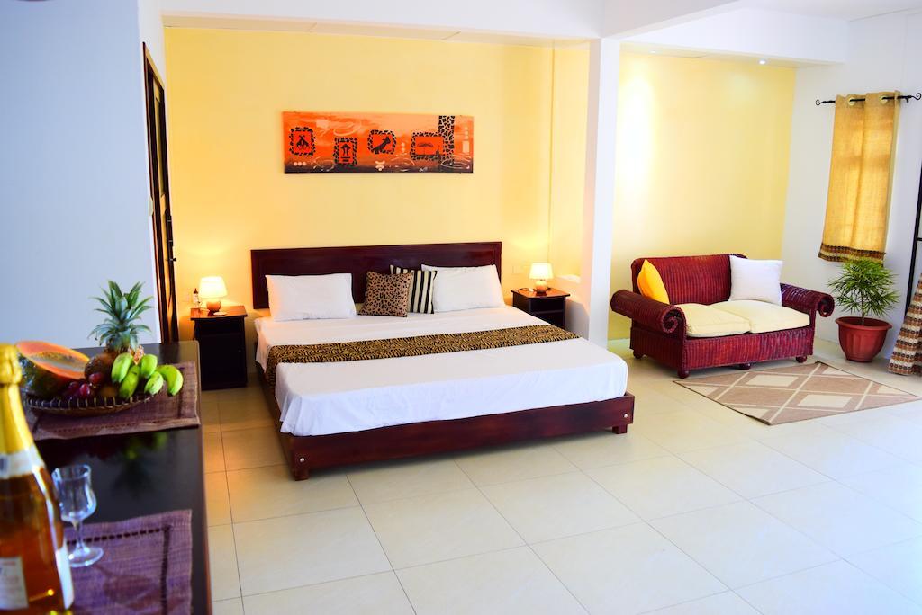 Mountain View Hotel La Gaulette Ngoại thất bức ảnh