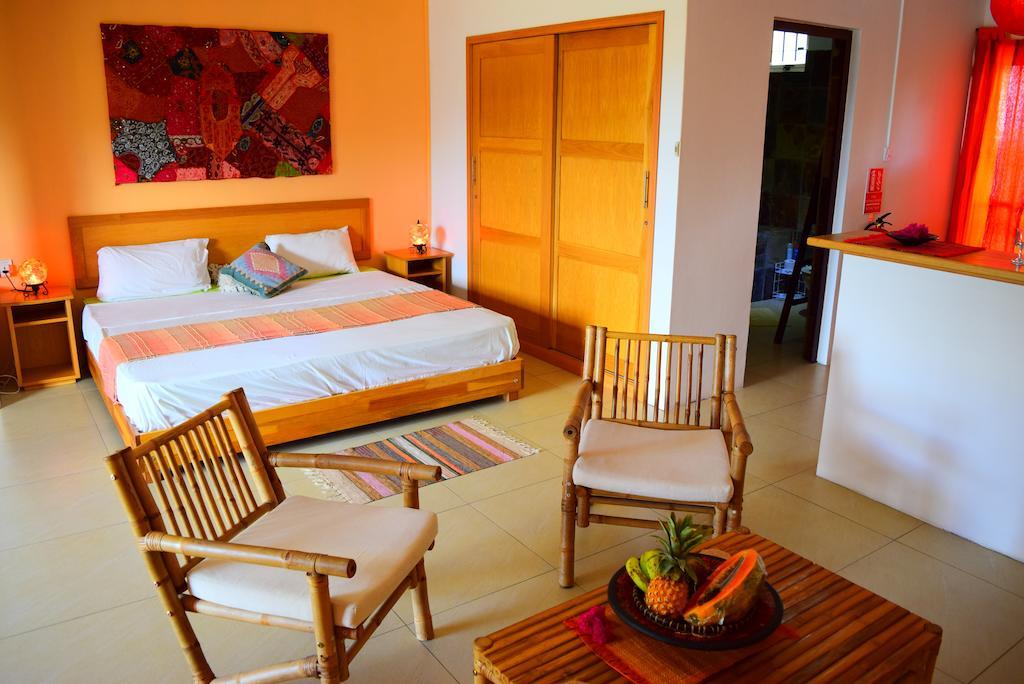 Mountain View Hotel La Gaulette Ngoại thất bức ảnh