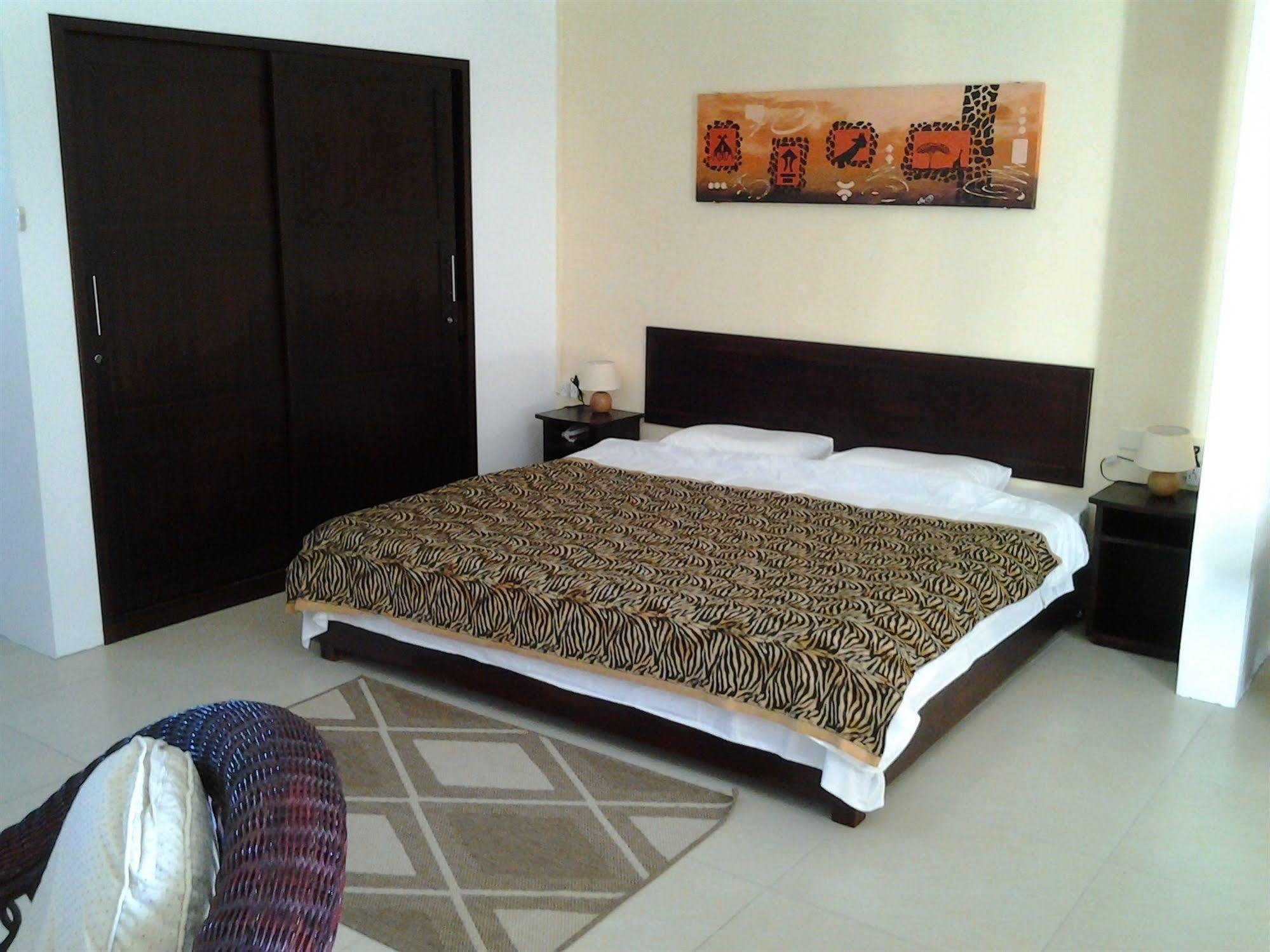 Mountain View Hotel La Gaulette Ngoại thất bức ảnh