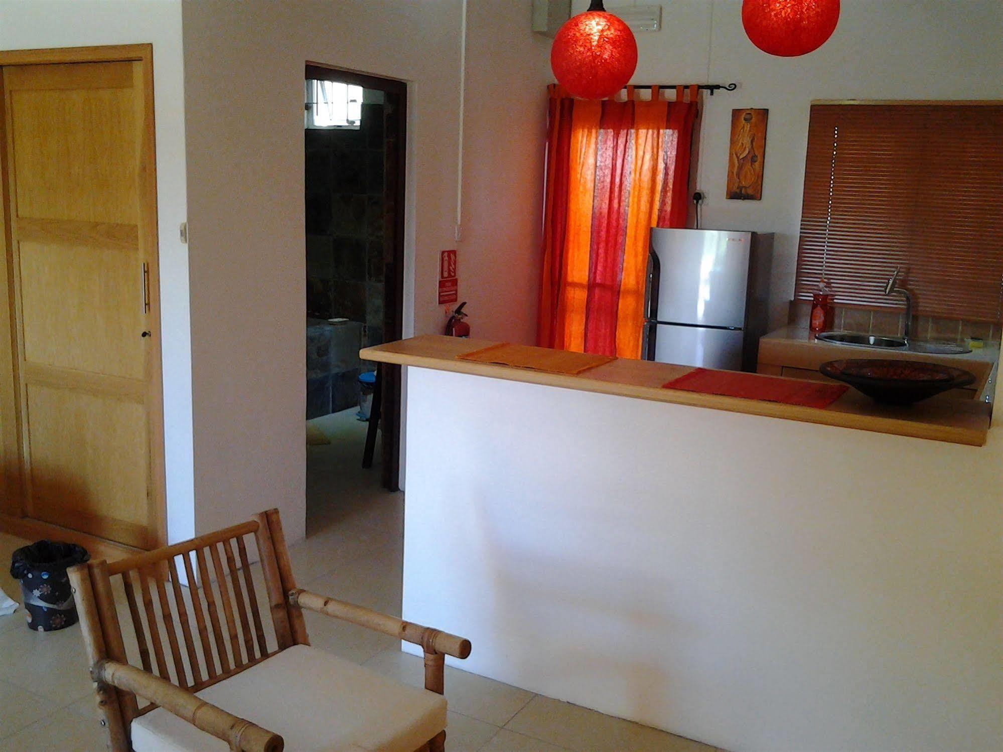 Mountain View Hotel La Gaulette Ngoại thất bức ảnh